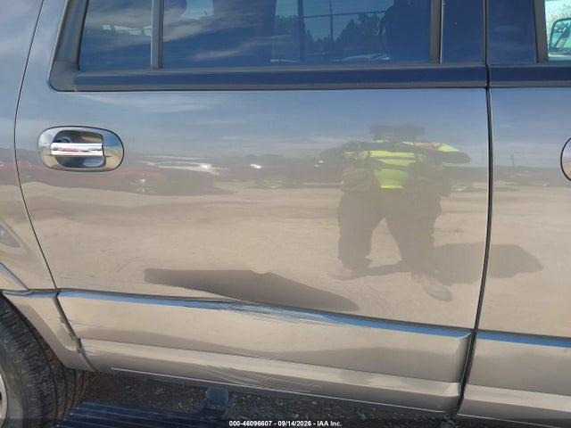 Продаж на аукціоні авто 2013 Ford Expedition El Limited, vin: 1FMJK2A51DEF58738, номер лоту: 46096607