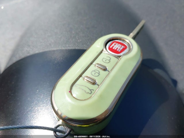 46096651 :رقم المزاد ، 3C3CFFBR2CT110148 vin ، 2012 Fiat 500 Sport مزاد بيع
