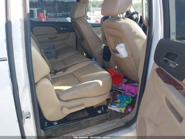 Aukcja sprzedaży 2007 Chevrolet Suburban 1500 Lt, vin: 3GNFC16J37G118192, numer aukcji: 46096668