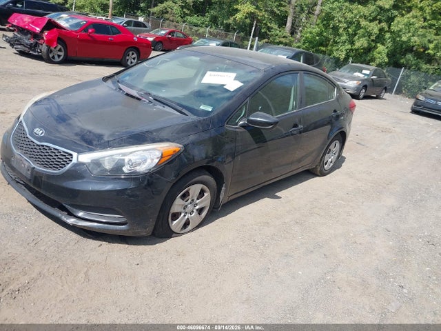 46096674 :رقم المزاد ، KNAFK4A69G5521016 vin ، 2016 Kia Forte Lx مزاد بيع