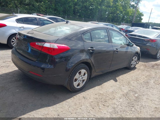 46096674 :رقم المزاد ، KNAFK4A69G5521016 vin ، 2016 Kia Forte Lx مزاد بيع