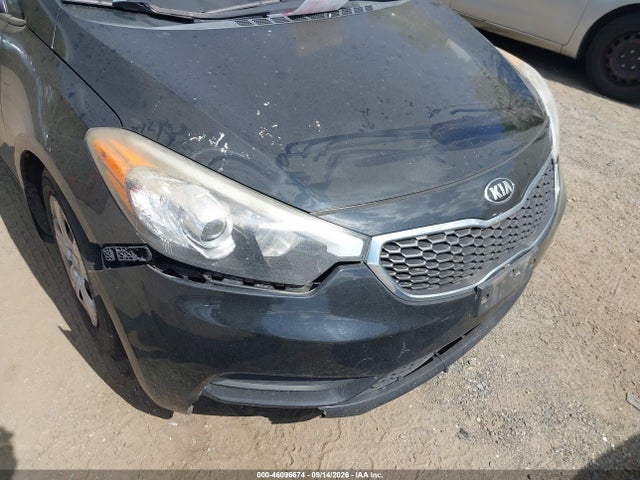 46096674 :رقم المزاد ، KNAFK4A69G5521016 vin ، 2016 Kia Forte Lx مزاد بيع