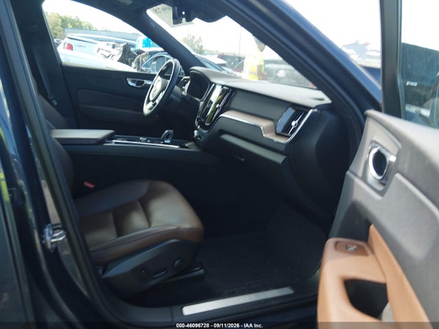 Продажа на аукционе авто 2022 Volvo Xc60 B5 Momentum, vin: YV4L12RK3N1901470, номер лота: 46096728