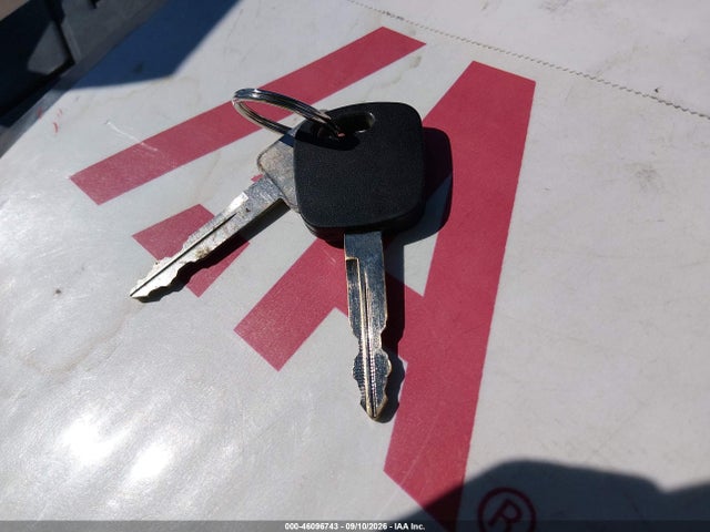 Продажа на аукционе авто 2002 Lincoln Continental, vin: 1LNHM97V32Y624100, номер лота: 46096743