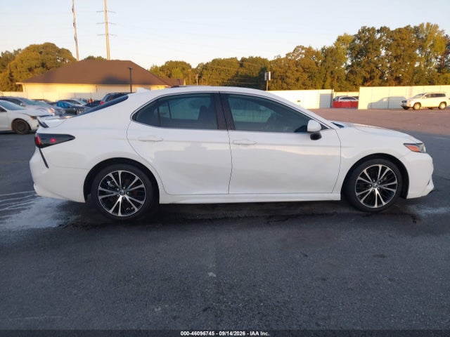 46096745 :رقم المزاد ، 4T1B11HK4KU786877 vin ، 2019 Toyota Camry Se مزاد بيع