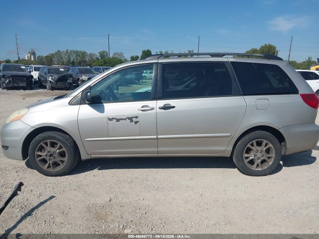 Продажа на аукционе авто 2006 Toyota Sienna Le, vin: 5TDBA23C86S069712, номер лота: 46096772