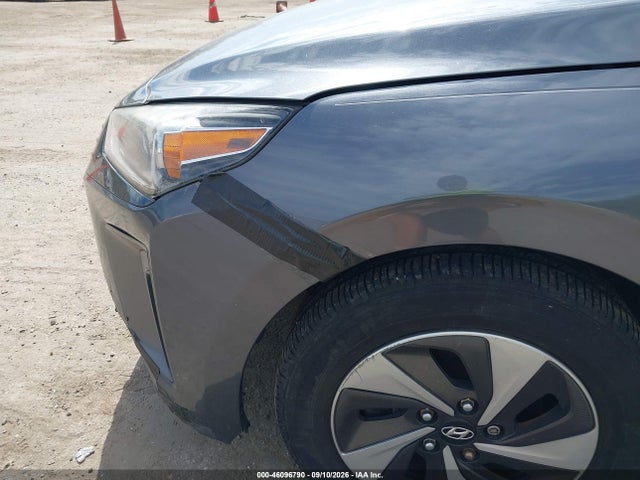 2019 Hyundai Ioniq Hybrid Sel მანქანა იყიდება აუქციონზე, vin: KMHC75LC3KU121575, აუქციონის ნომერი: 46096790