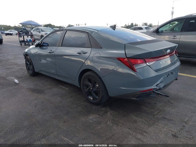 46096806 :رقم المزاد ، KMHLM4AG3NU284448 vin ، 2022 Hyundai Elantra Sel مزاد بيع