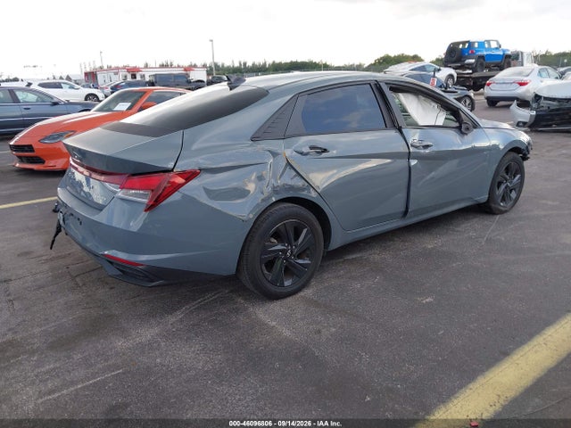 46096806 :رقم المزاد ، KMHLM4AG3NU284448 vin ، 2022 Hyundai Elantra Sel مزاد بيع
