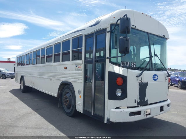 46096825 :رقم المزاد ، 1BABNBPA2FF310560 vin ، 2015 Blue Bird School Bus / Transit Bus مزاد بيع