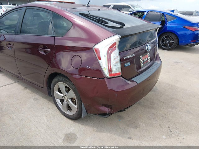 46096844 :رقم المزاد ، JTDKN3DU1D5576925 vin ، 2013 Toyota Prius Three Se مزاد بيع