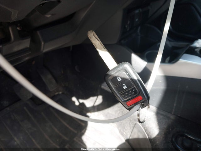 Aukcja sprzedaży 2015 Honda Fit Lx, vin: 3HGGK5G59FM780059, numer aukcji: 46096867