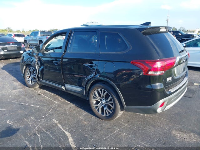 46096883 :رقم المزاد ، JA4AD2A31HZ016660 vin ، 2017 Mitsubishi Outlander Es مزاد بيع