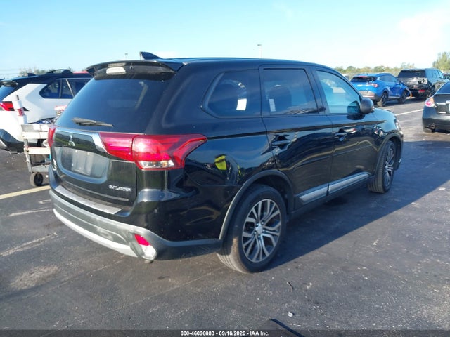46096883 :رقم المزاد ، JA4AD2A31HZ016660 vin ، 2017 Mitsubishi Outlander Es مزاد بيع
