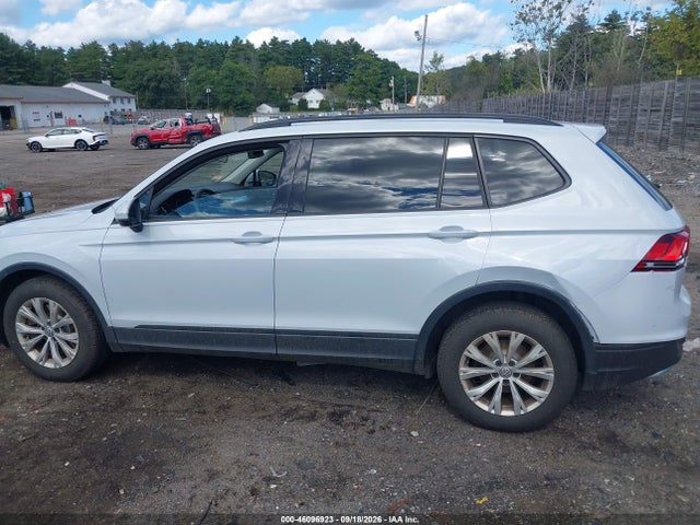 Продаж на аукціоні авто 2018 Volkswagen Tiguan 2.0t S, vin: 3VV0B7AX5JM104126, номер лоту: 46096923