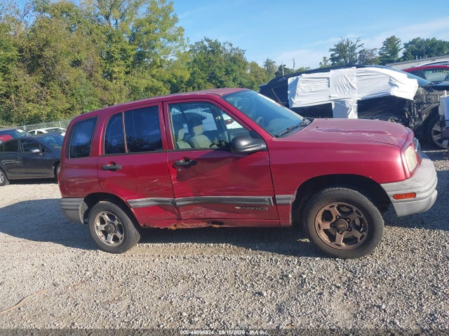 46096924 :رقم المزاد ، 2CNBE13C416911801 vin ، 2001 Chevrolet Tracker Hard Top Base مزاد بيع