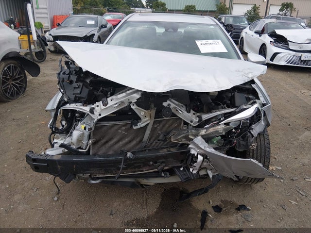 Продажа на аукционе авто 2018 Toyota Corolla Se, vin: 2T1BURHE6JC005406, номер лота: 46096927