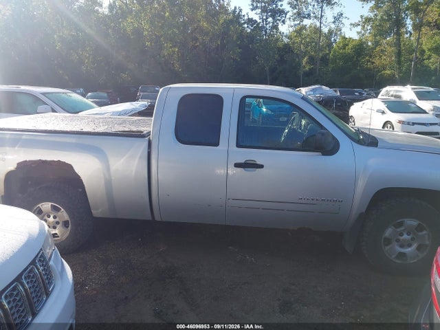 46096953 :رقم المزاد ، 1GCRKSE30BZ177999 vin ، 2011 Chevrolet Silverado 1500 Lt مزاد بيع
