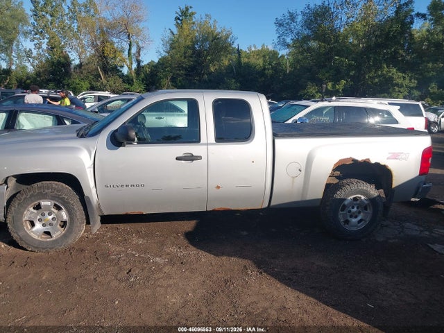 46096953 :رقم المزاد ، 1GCRKSE30BZ177999 vin ، 2011 Chevrolet Silverado 1500 Lt مزاد بيع