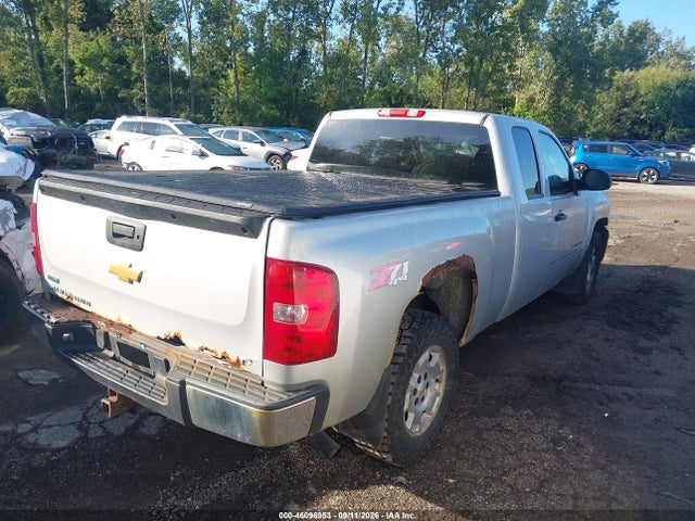 46096953 :رقم المزاد ، 1GCRKSE30BZ177999 vin ، 2011 Chevrolet Silverado 1500 Lt مزاد بيع