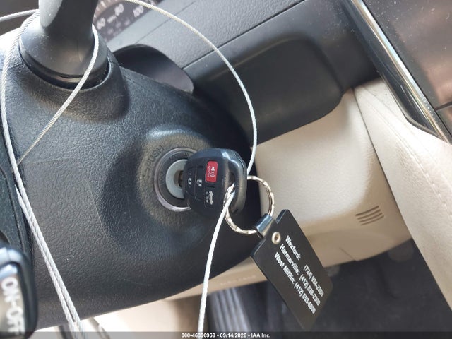 46096969 :رقم المزاد ، 4T4BF1FK7DR320423 vin ، 2013 Toyota Camry Le مزاد بيع