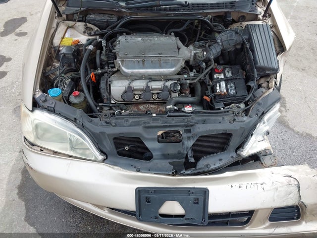 46096996 :رقم المزاد ، 19UUA5675YA020476 vin ، 2000 Acura Tl 3.2 مزاد بيع