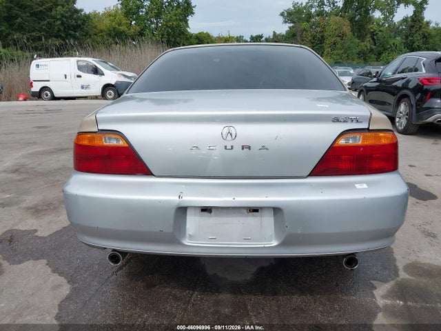 46096996 :رقم المزاد ، 19UUA5675YA020476 vin ، 2000 Acura Tl 3.2 مزاد بيع