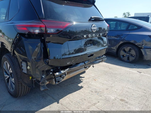 2022 Nissan Rogue Sv Fwd მანქანა იყიდება აუქციონზე, vin: 5N1BT3BA2NC733319, აუქციონის ნომერი: 46096997
