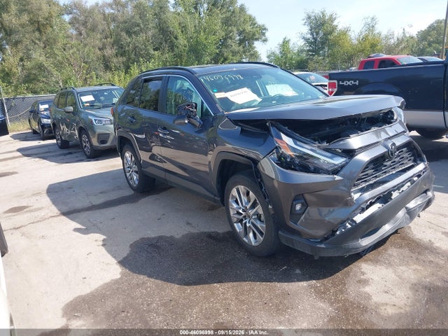 2023 Toyota Rav4 Xle Premium მანქანა იყიდება აუქციონზე, vin: 2T3A1RFV1PC372799, აუქციონის ნომერი: 46096998