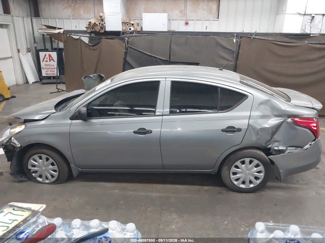 46097000 :رقم المزاد ، 3N1CN7AP8DL862400 vin ، 2013 Nissan Versa 1.6 S مزاد بيع