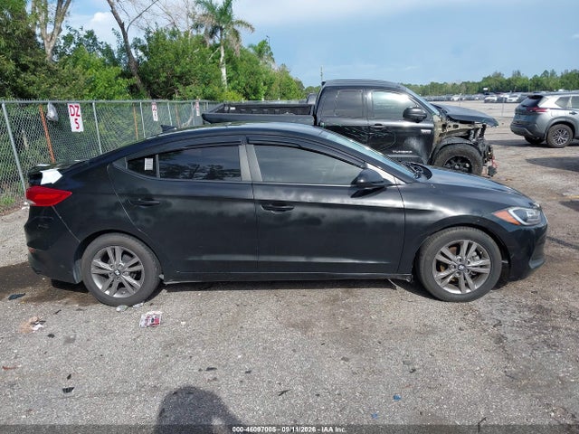 2017 Hyundai Elantra Se მანქანა იყიდება აუქციონზე, vin: KMHD84LF5HU201300, აუქციონის ნომერი: 46097005