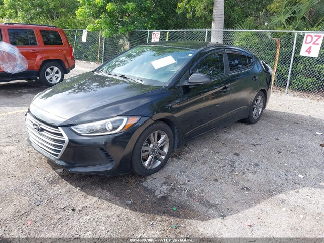 2017 Hyundai Elantra Se მანქანა იყიდება აუქციონზე, vin: KMHD84LF5HU201300, აუქციონის ნომერი: 46097005