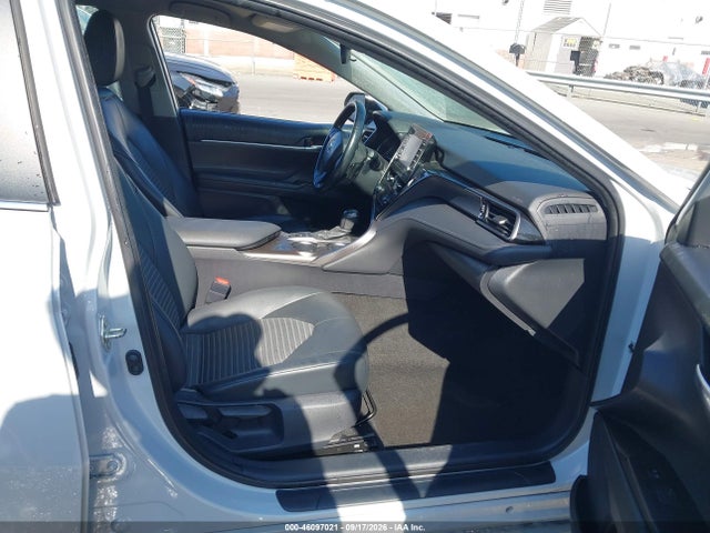 Продажа на аукционе авто 2022 Toyota Camry Se Hybrid, vin: 4T1G31AK9NU035434, номер лота: 46097021