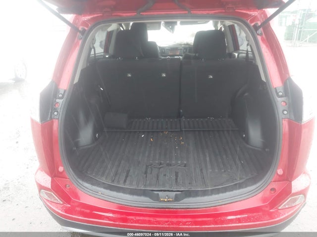 Aukcja sprzedaży 2017 Toyota Rav4 Xle, vin: JTMRFREV0HJ163185, numer aukcji: 46097024