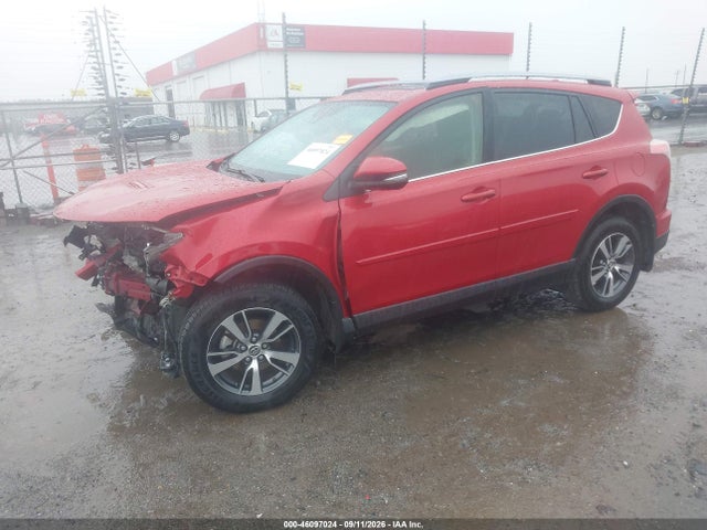 Aukcja sprzedaży 2017 Toyota Rav4 Xle, vin: JTMRFREV0HJ163185, numer aukcji: 46097024