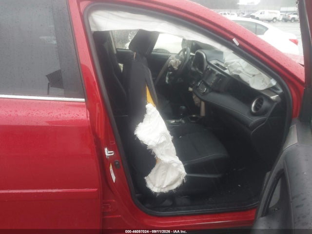 Aukcja sprzedaży 2017 Toyota Rav4 Xle, vin: JTMRFREV0HJ163185, numer aukcji: 46097024