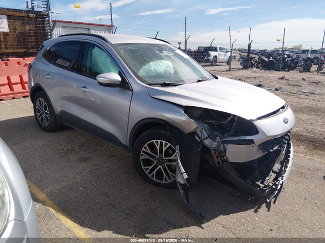 46097028 :رقم المزاد ، 1FMCU9H68LUC76918 vin ، 2020 Ford Escape Sel مزاد بيع