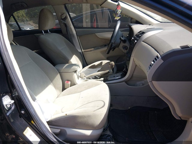 46097033 :رقم المزاد ، 2T1BU4EE0AC523390 vin ، 2010 Toyota Corolla Le مزاد بيع