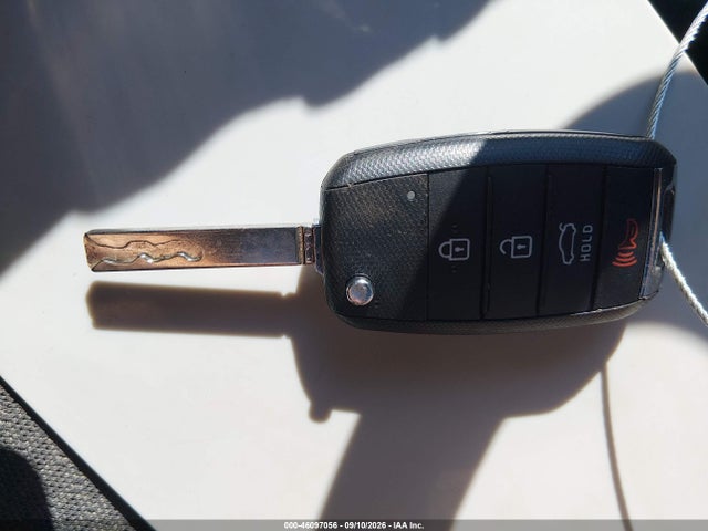 46097056 :رقم المزاد ، 5XXGT4L31JG243738 vin ، 2018 Kia Optima S مزاد بيع