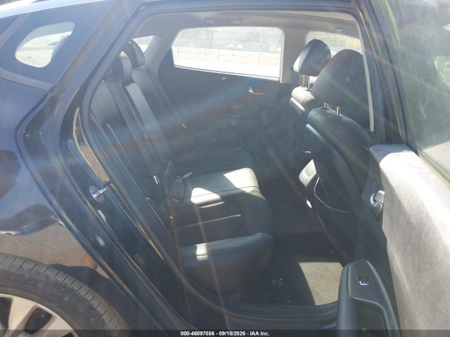 46097056 :رقم المزاد ، 5XXGT4L31JG243738 vin ، 2018 Kia Optima S مزاد بيع