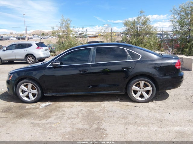 1VWAT7A34EC030151 Volkswagen Passat 1.8t Wolfsburg Edition