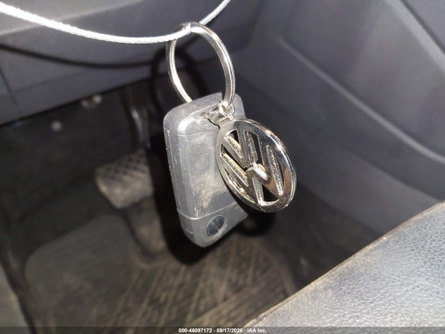 46097172 :رقم المزاد ، 3VV4B7AX9JM172009 vin ، 2018 Volkswagen Tiguan 2.0t Sel Premium مزاد بيع
