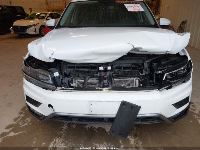 46097172 :رقم المزاد ، 3VV4B7AX9JM172009 vin ، 2018 Volkswagen Tiguan 2.0t Sel Premium مزاد بيع
