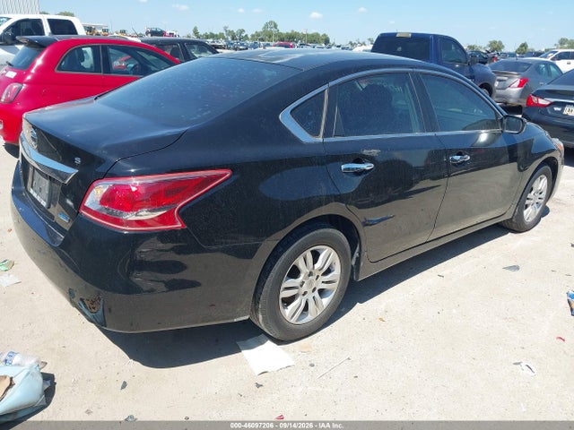 2013 Nissan Altima 2.5 S მანქანა იყიდება აუქციონზე, vin: 1N4AL3AP3DN485824, აუქციონის ნომერი: 46097206