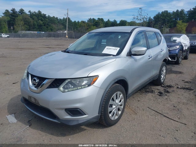 Nissan ROGUE S 2015 KNMAT2MV0FP504531 Image 2