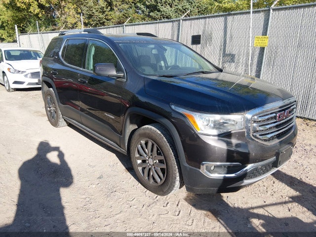 46097227 :رقم المزاد ، 1GKKNULS9HZ136718 vin ، 2017 Gmc Acadia Slt-1 مزاد بيع