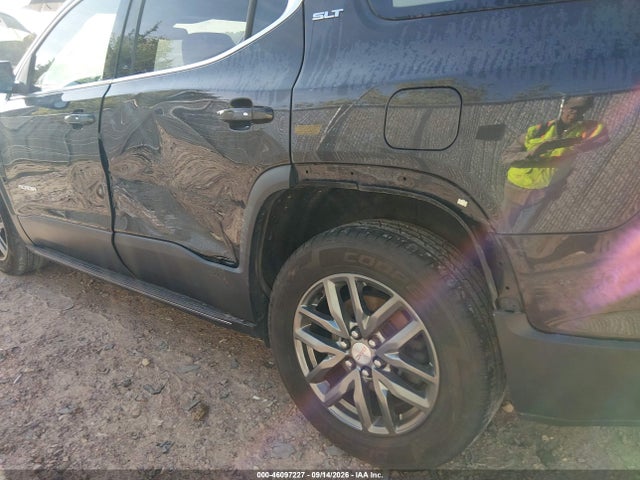 46097227 :رقم المزاد ، 1GKKNULS9HZ136718 vin ، 2017 Gmc Acadia Slt-1 مزاد بيع
