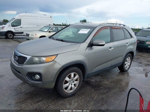 Продажа на аукционе авто 2013 Kia Sorento Lx V6, vin: 5XYKT4A2XDG421859, номер лота: 46097242