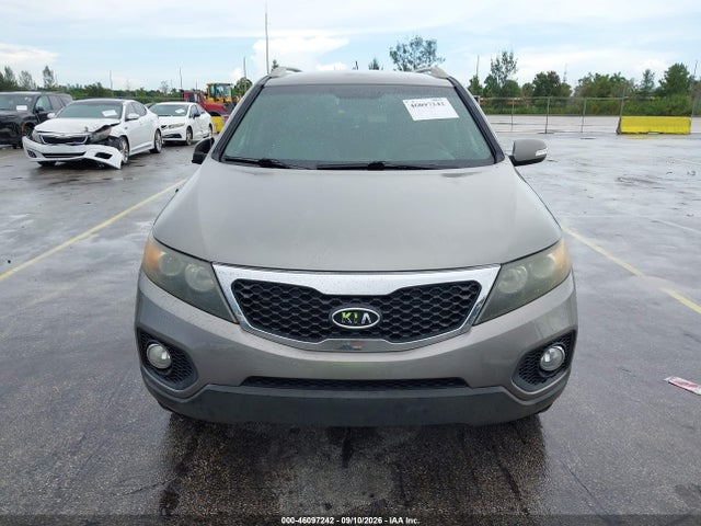 Продажа на аукционе авто 2013 Kia Sorento Lx V6, vin: 5XYKT4A2XDG421859, номер лота: 46097242