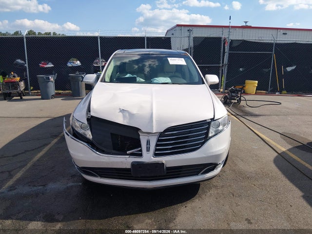 46097254 :رقم المزاد ، 2LMHJ5AT0JBL00112 vin ، 2018 Lincoln Mkt Reserve مزاد بيع